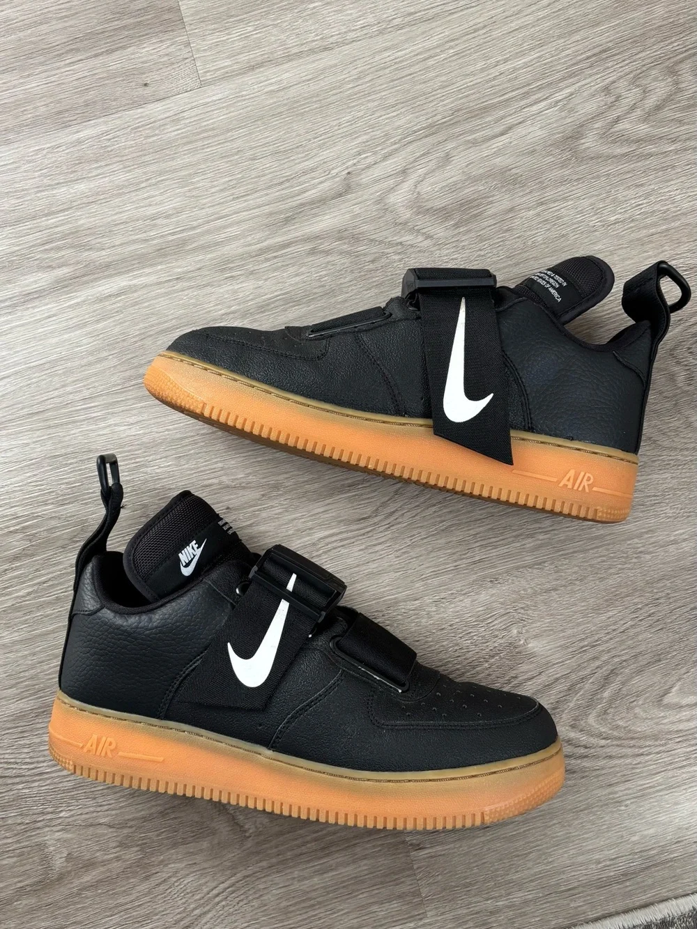 Nike Men’s Black & Gum Air Force 1 Utility Black 9